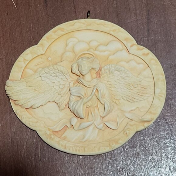 Hallmark Heavenly Angels Christmas Ornament 1991 & 1993 - Picture 3 of 11